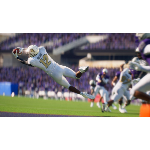 EA SPORTS College Football 25 Deluxe Edition