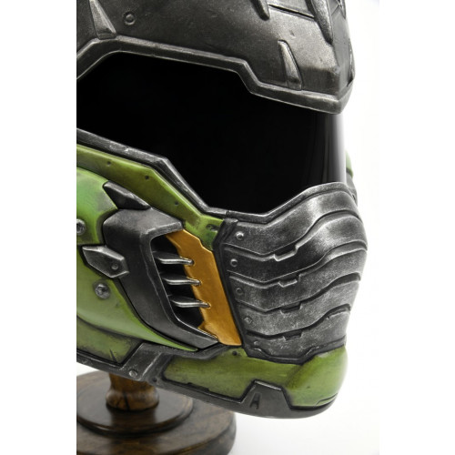 DOOM: The Dark Ages Helmet Replica Bundle