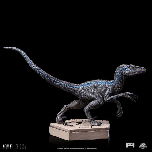 Velociraptor Blue A - Jurassic World - Icons - Iron Studios