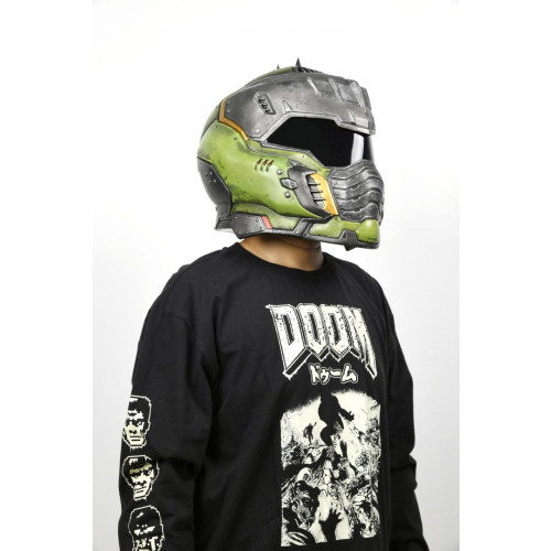 DOOM: The Dark Ages Helmet Replica Bundle